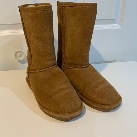 BEARPAW Emma Short Chestnut Brown Suede Sheepskin Fur Boots Size 7 - Picture 1 of 11